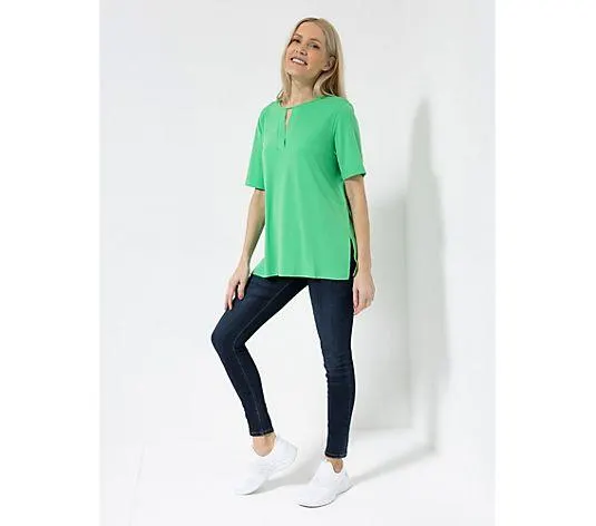 Wählen Sie Ihre Variante: IN-PRINT Shirt, 1/2-Arm Rundhalsausschnitt mit V-Detail uni, Seitenschlitze