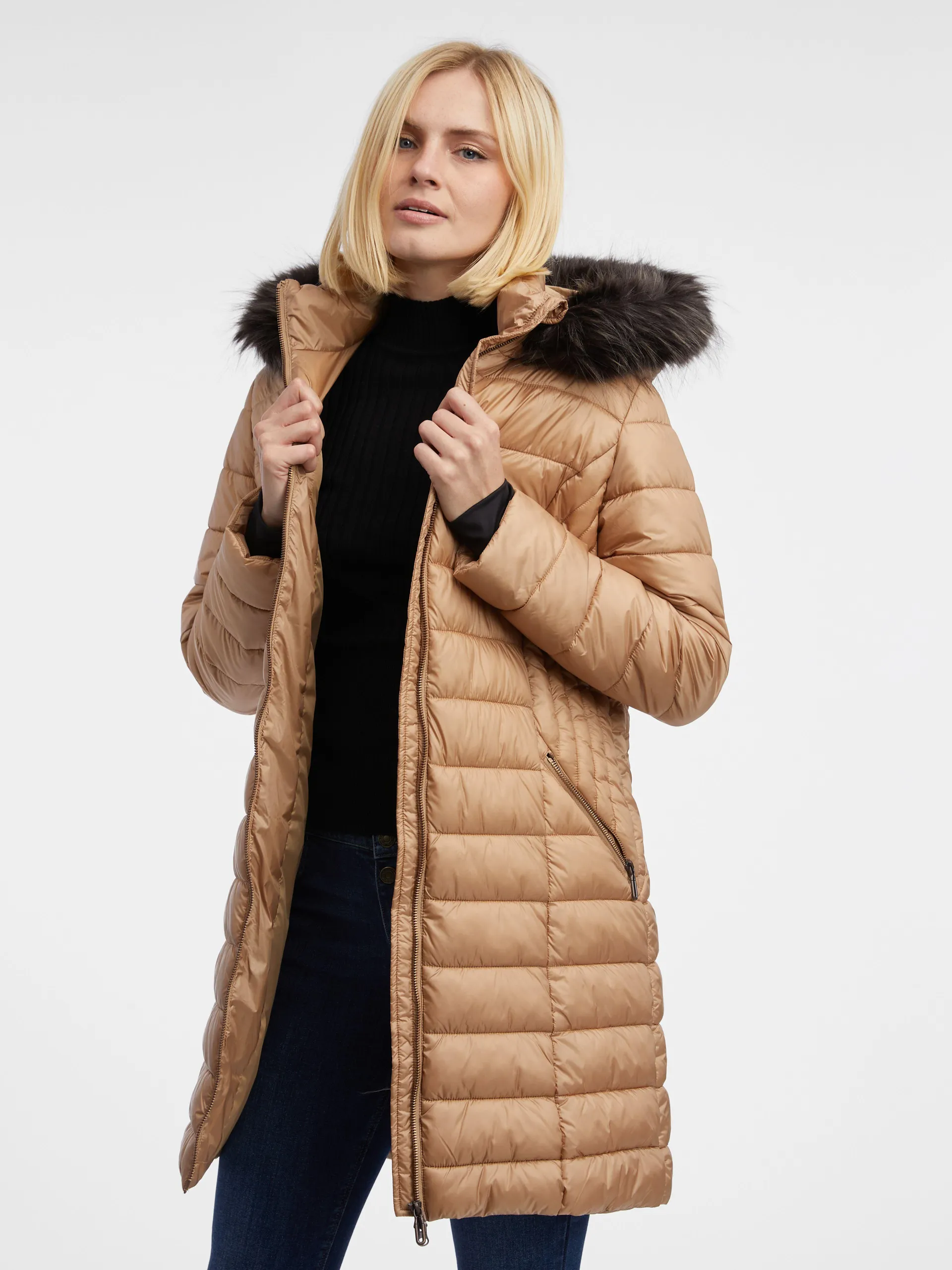 Hellbrauner Damen-Steppmantel ORSAY