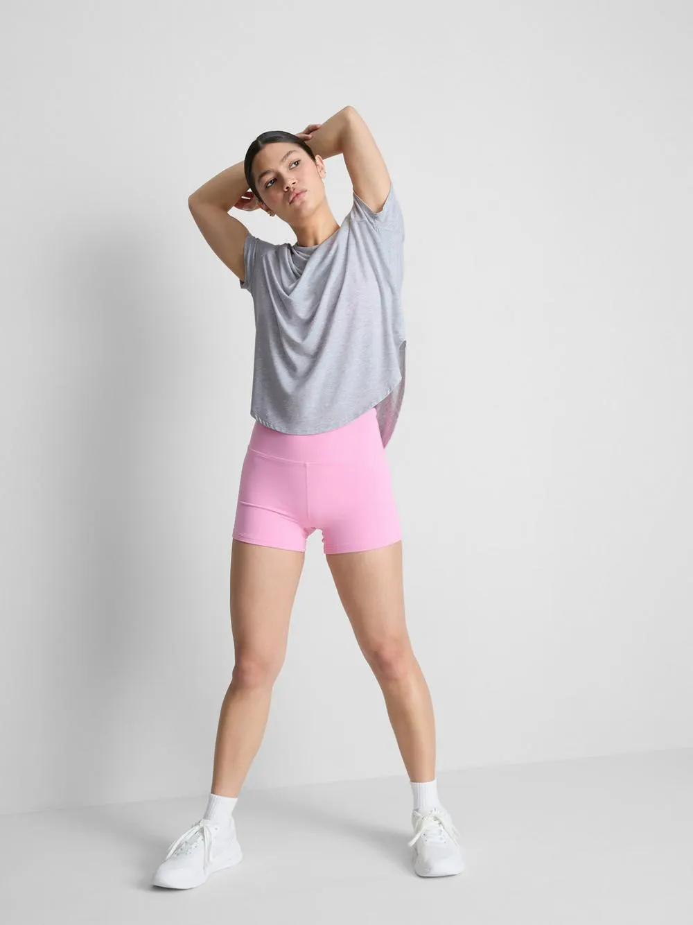 Active T-Shirt mit rundem Saum