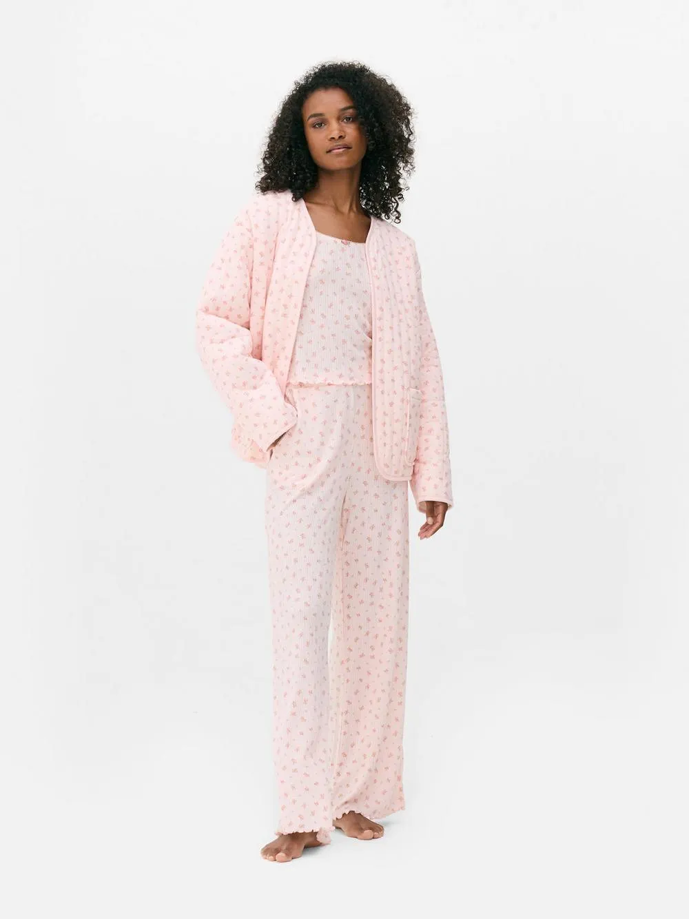 Gesteppter Morgenmantel mit Blumenmuster