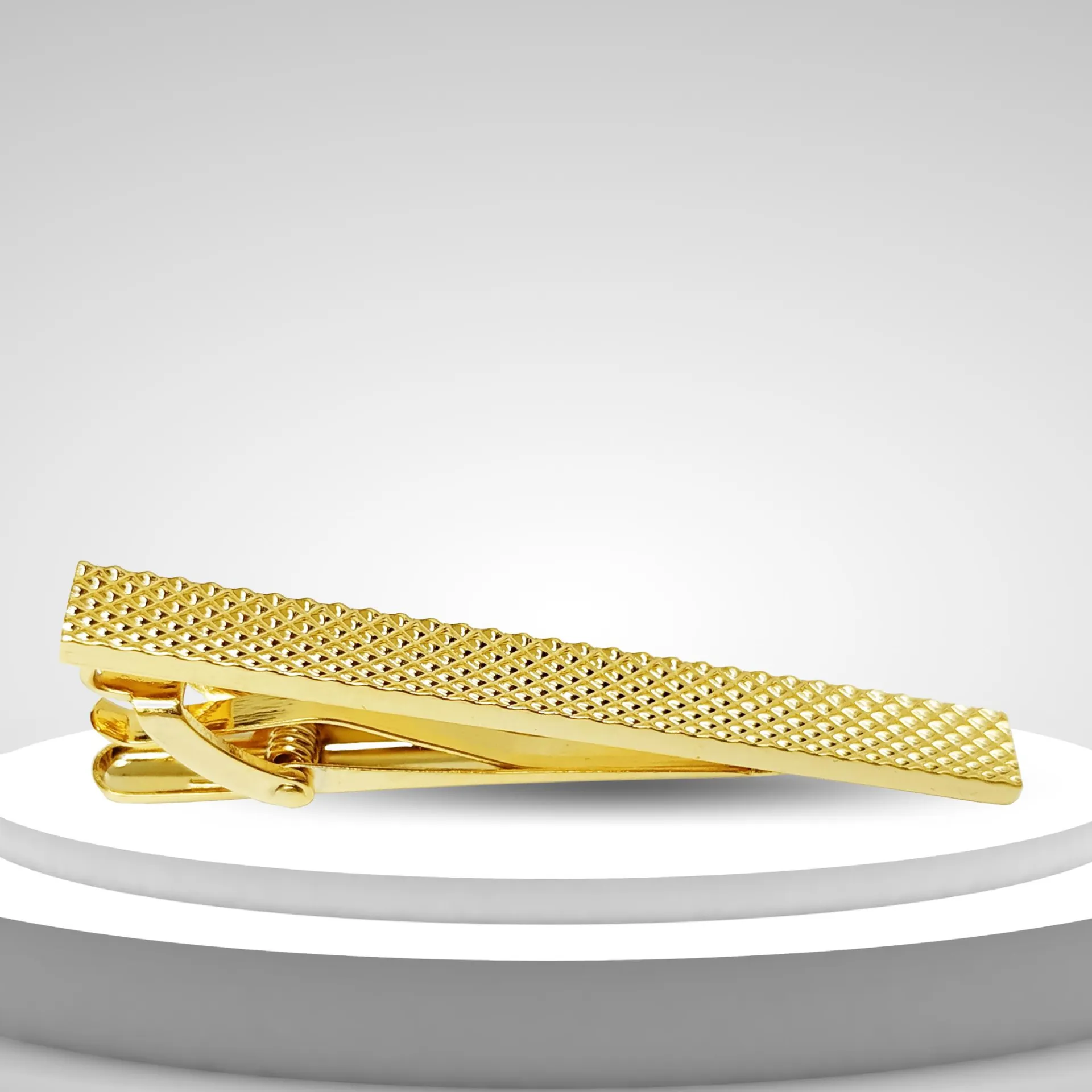 PISACORBATA DORADO CON LABRADO