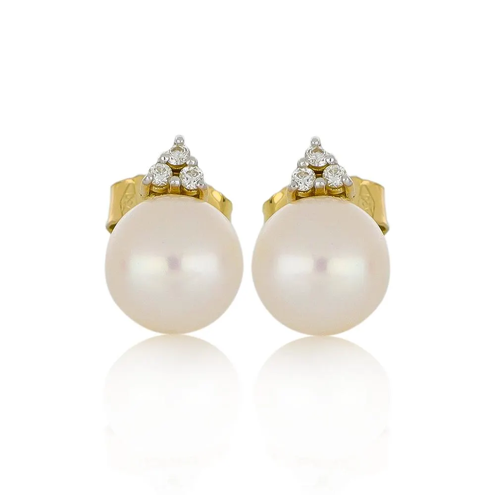 ARETES CON PERLA AKOYA Y DIAMANTES