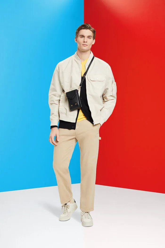 Cazadora estilo bomber