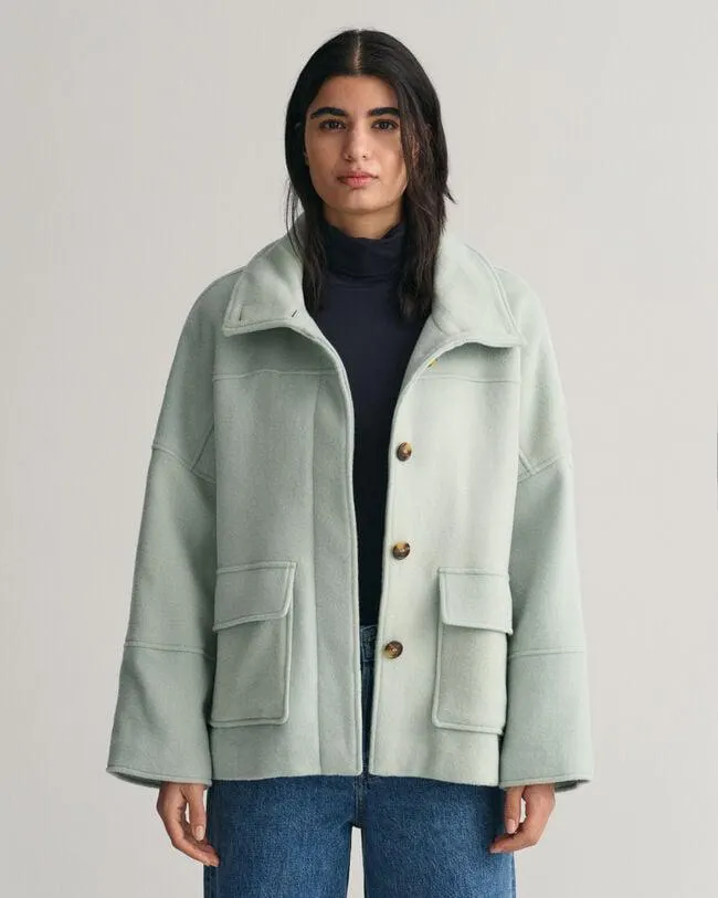 Chaqueta corta de lana