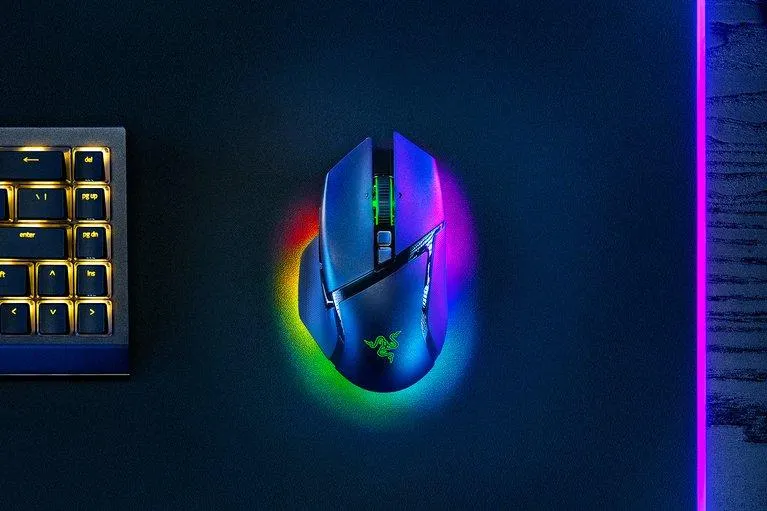 RAZER BASILISK V3 PRO