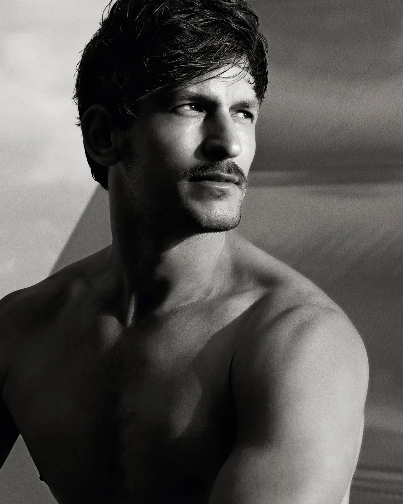 Catálogo de Folleto Chanel 4 de febrero al 4 de abril 2026 - Página 1