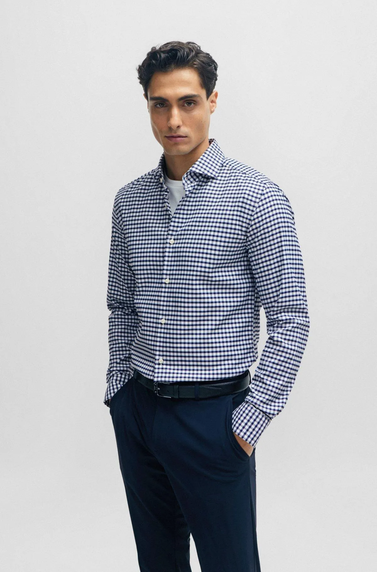 Camisa slim fit de tejido elástico técnico a cuadros