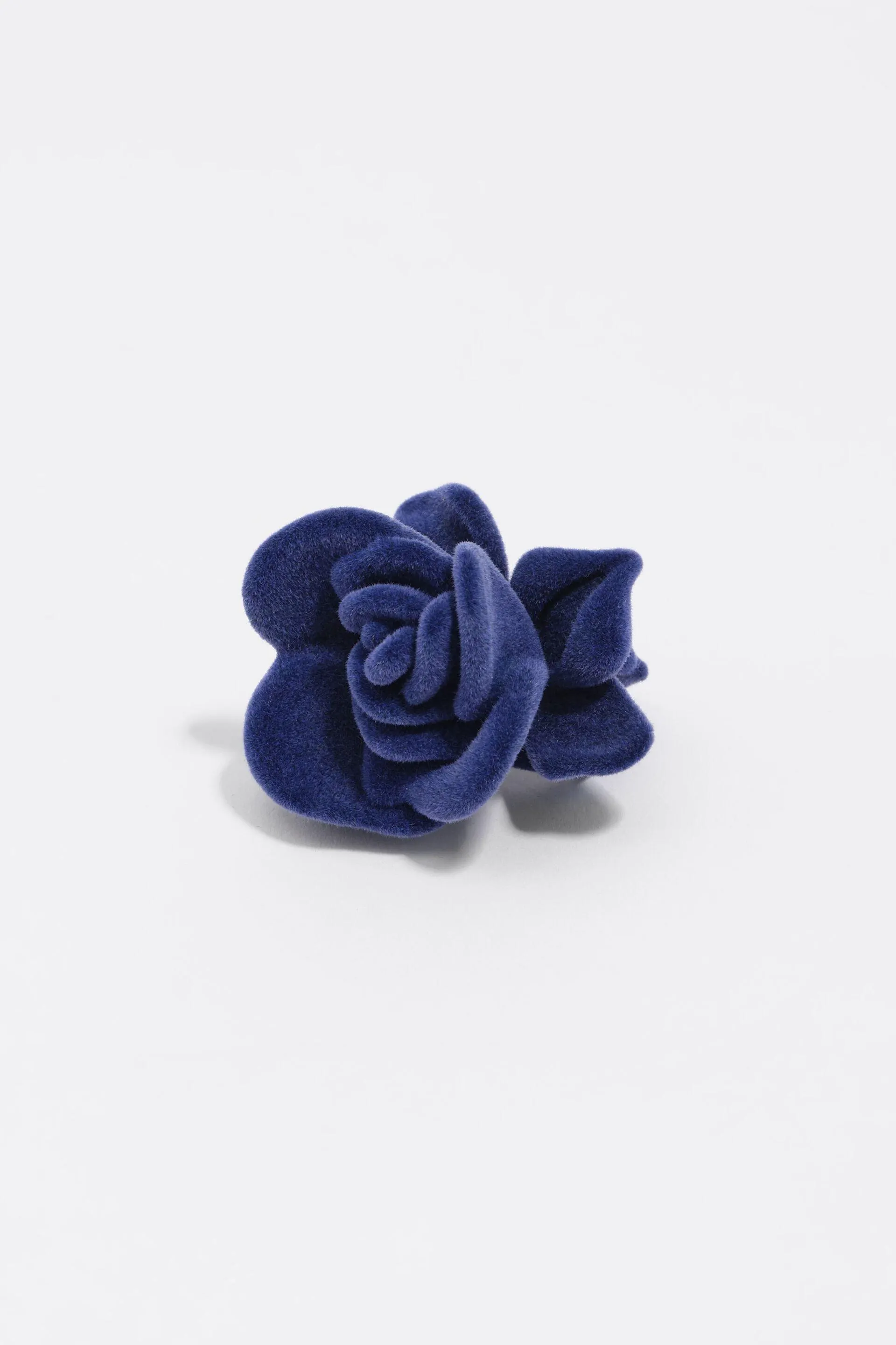 Anillo flor flocada azul