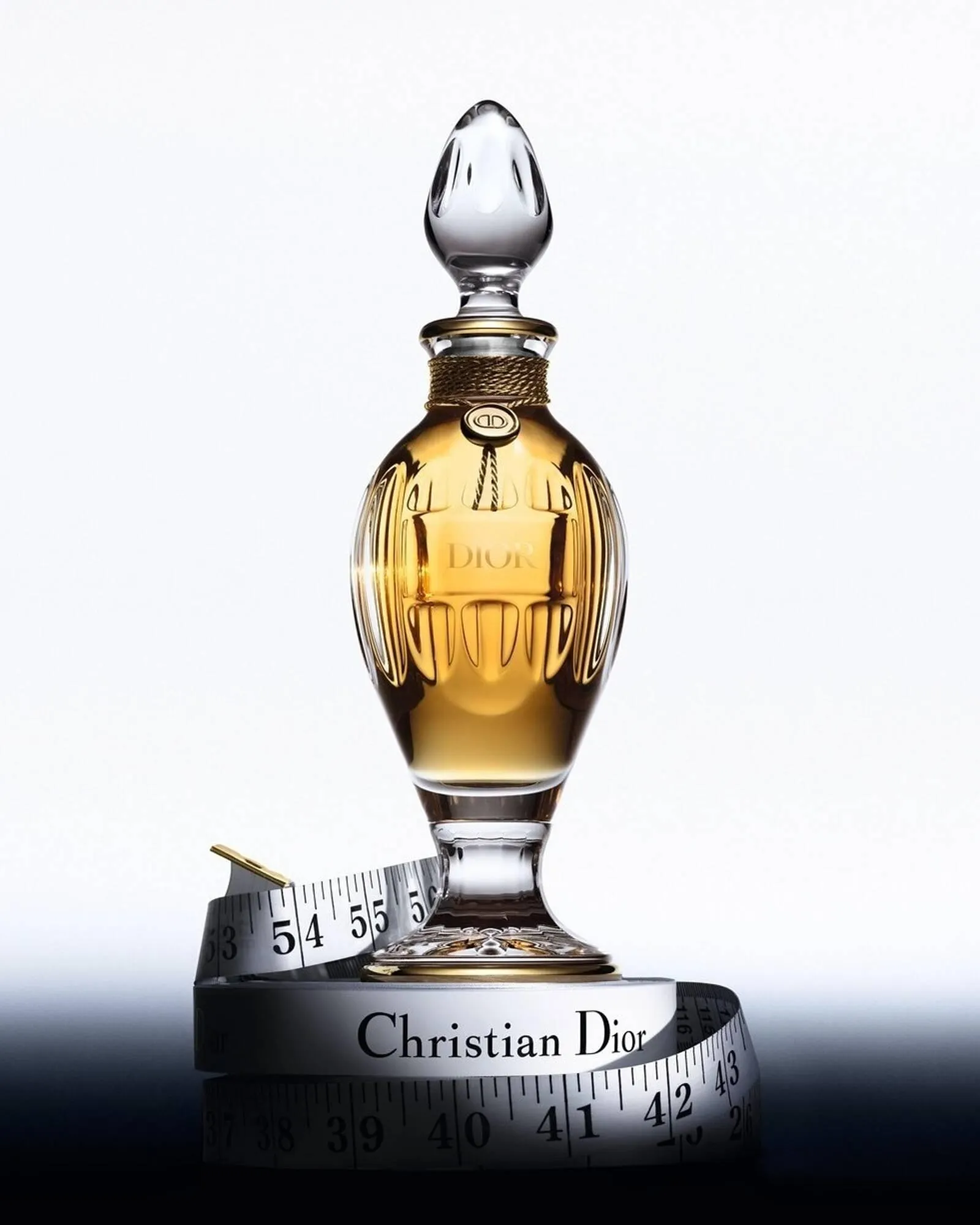 Catálogo de Folleto Dior 26 de marzo al 10 de mayo 2025 - Página 2