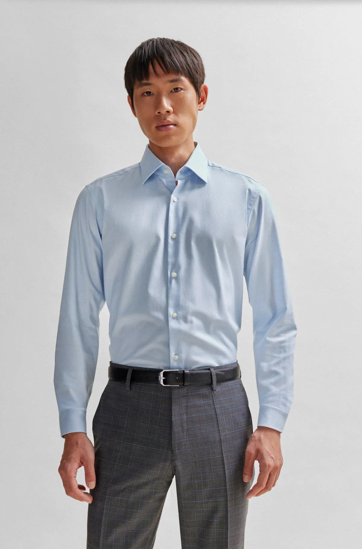 Camisa regular fit en algodón elástico Oxford de planchado fácil