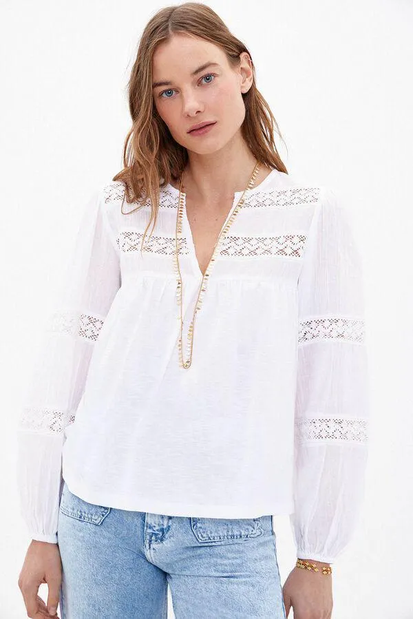 Tessa. Camiseta de algodón romántica