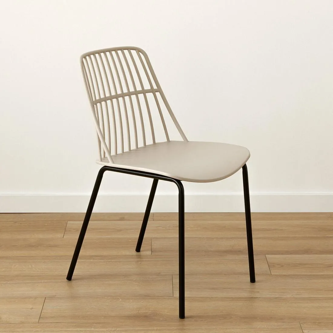 Silla polipropileno beige