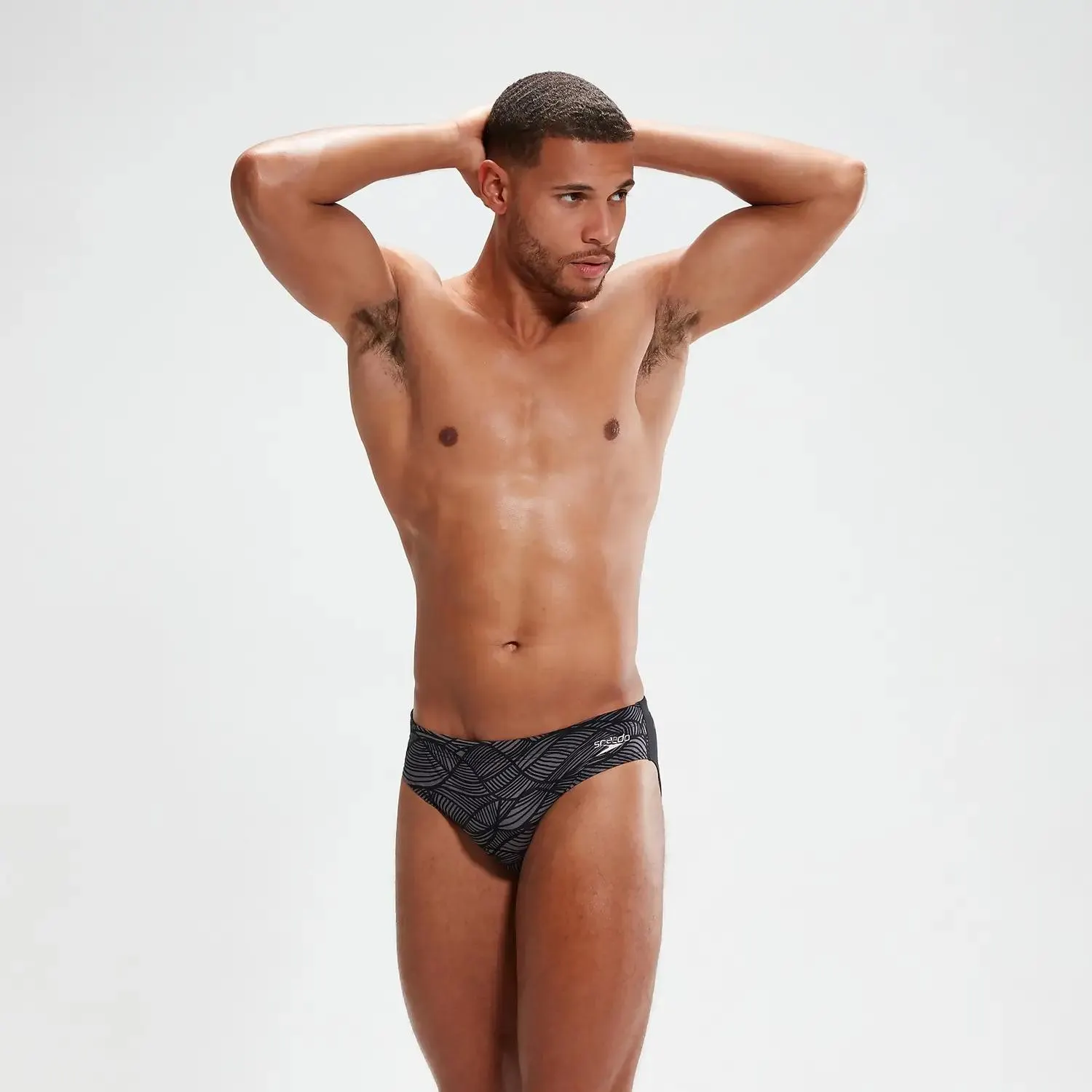 Slip de entrenamiento de 7 cm para hombre, negro/gris