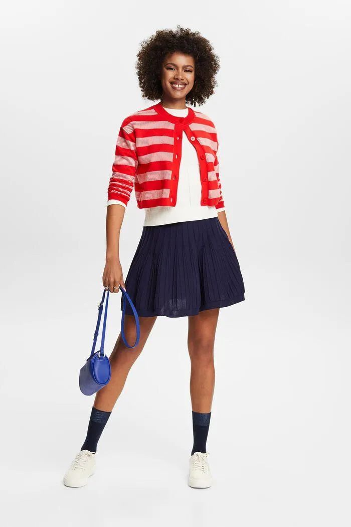 Cárdigan corto a rayas estilo jacquard