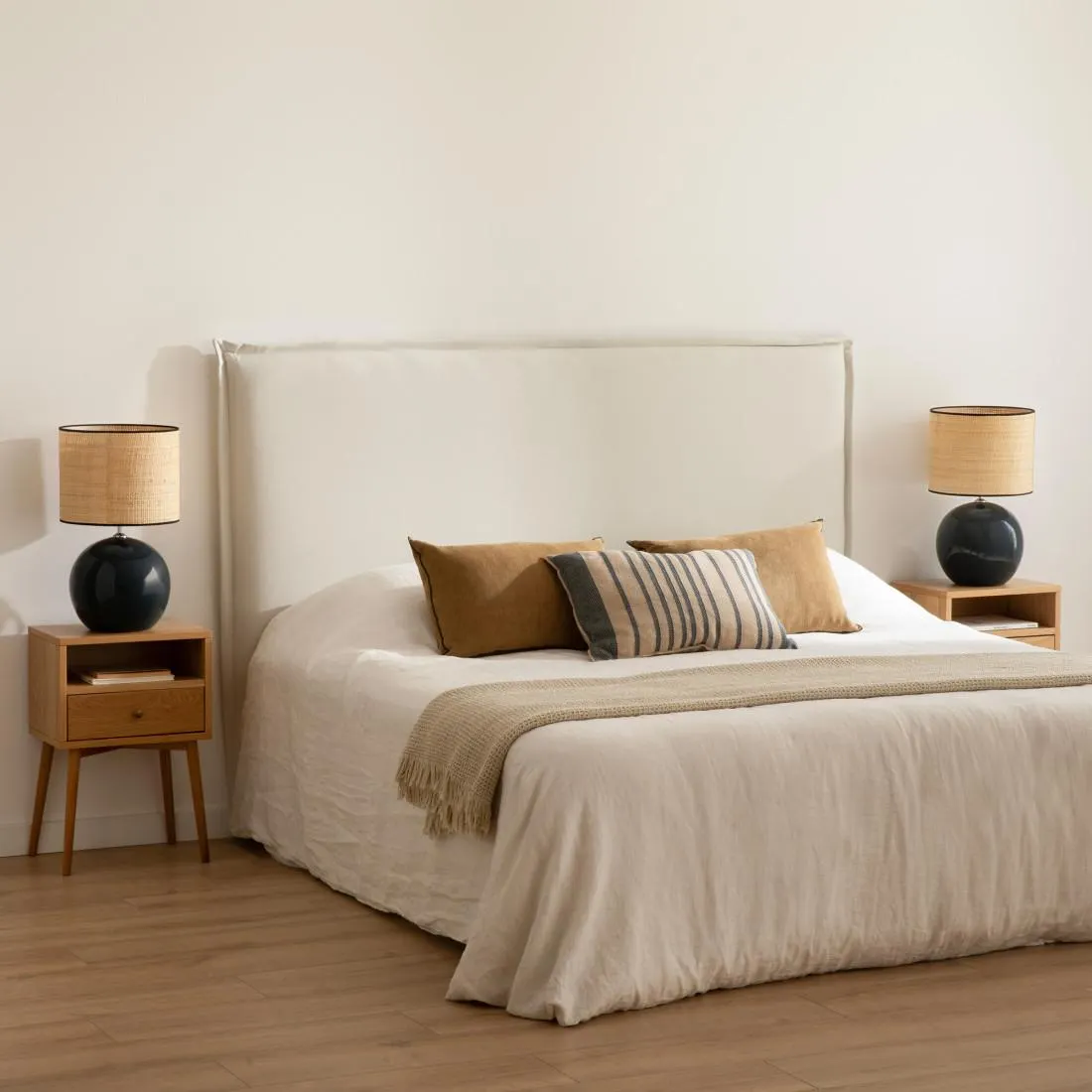 Cabecero tapizado 180 blanco roto