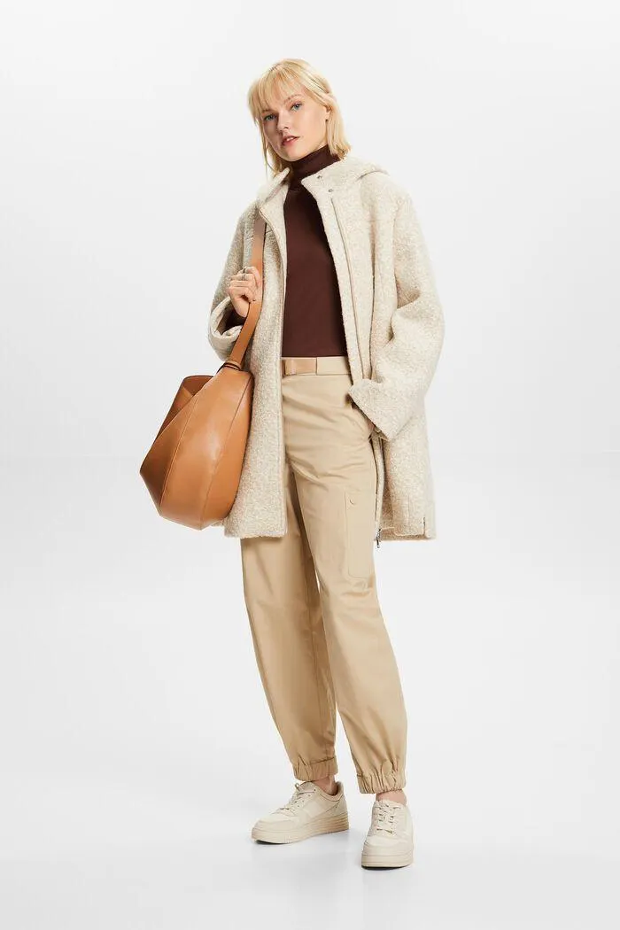 Abrigo de rizo con capucha en mezcla de lana