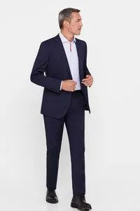 Conjunto de americana y pantalón