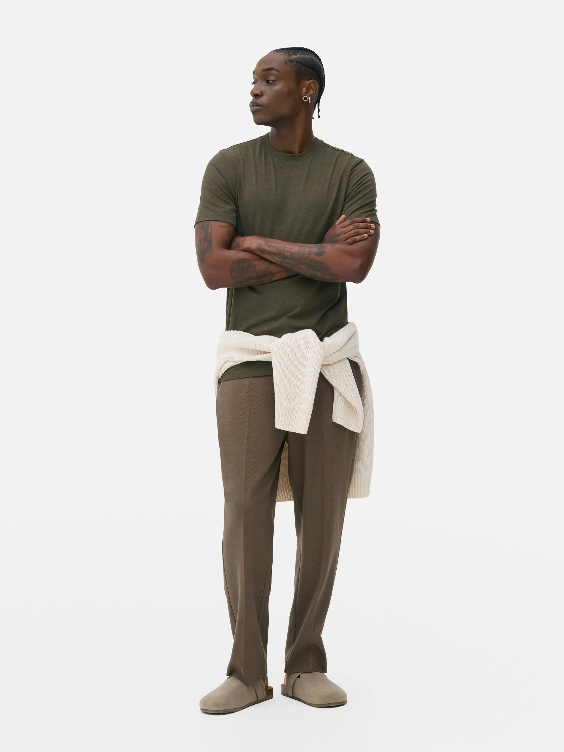 Camiseta de manga corta y corte entallado