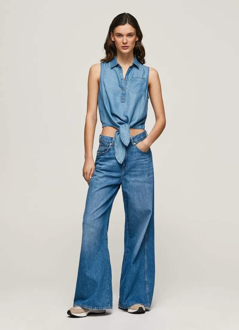 CAMISA SIN MANGAS FIT REGULAR