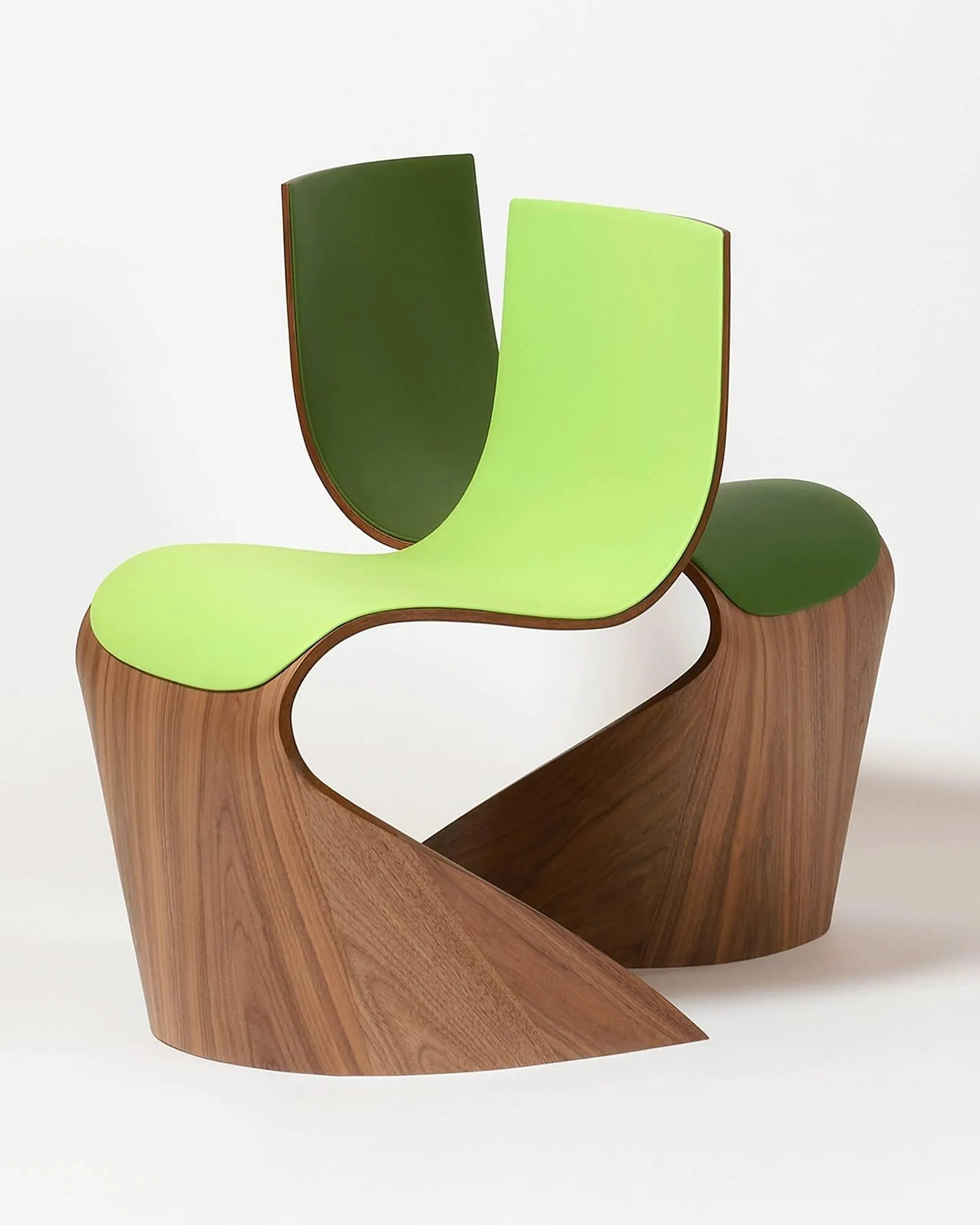 Catálogo de Folleto Longchamp 9 de abril al 7 de junio 2025 - Página 1