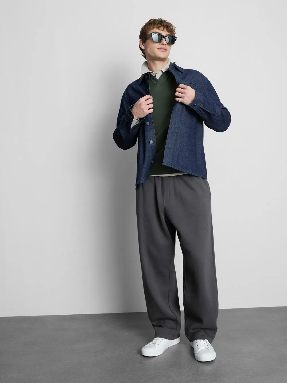 Polo elegante de manga corta