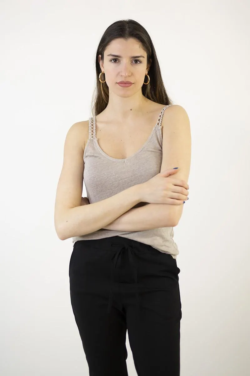 Top tirante puntilla beige