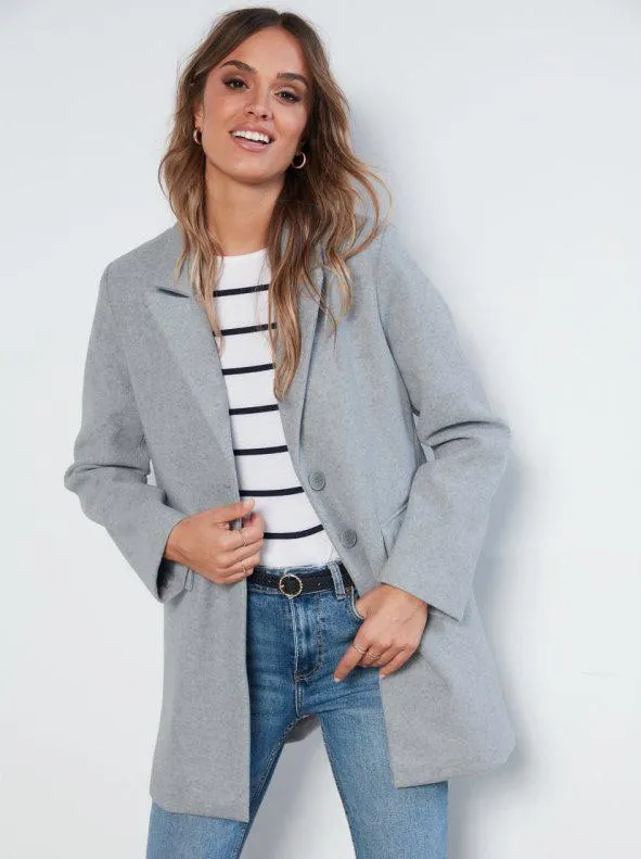 Abrigo de paño cuello solapa forrado