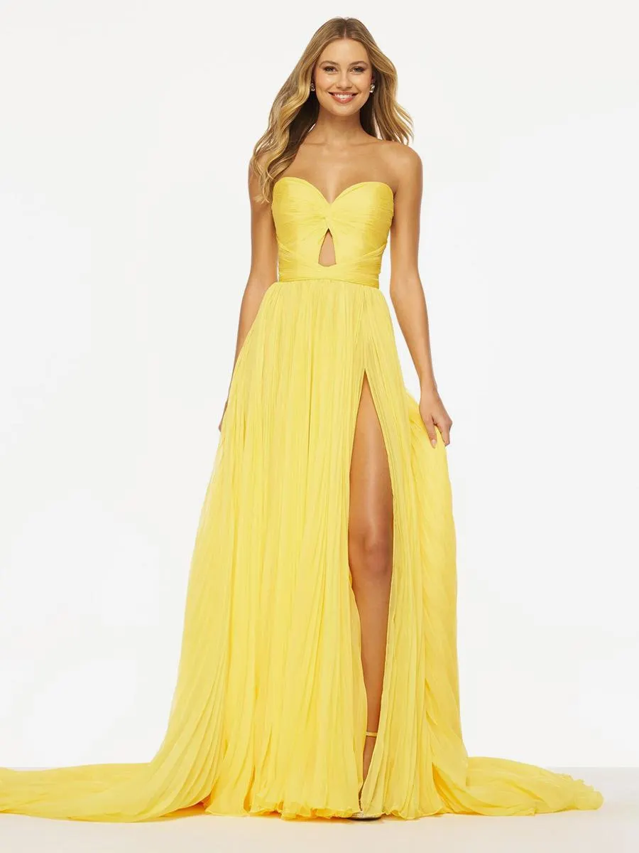 Vestido de noche Corte A Escote corazón Cola corte Sin mangas Cremallera Plisado Gasa Vestidos de fiesta social