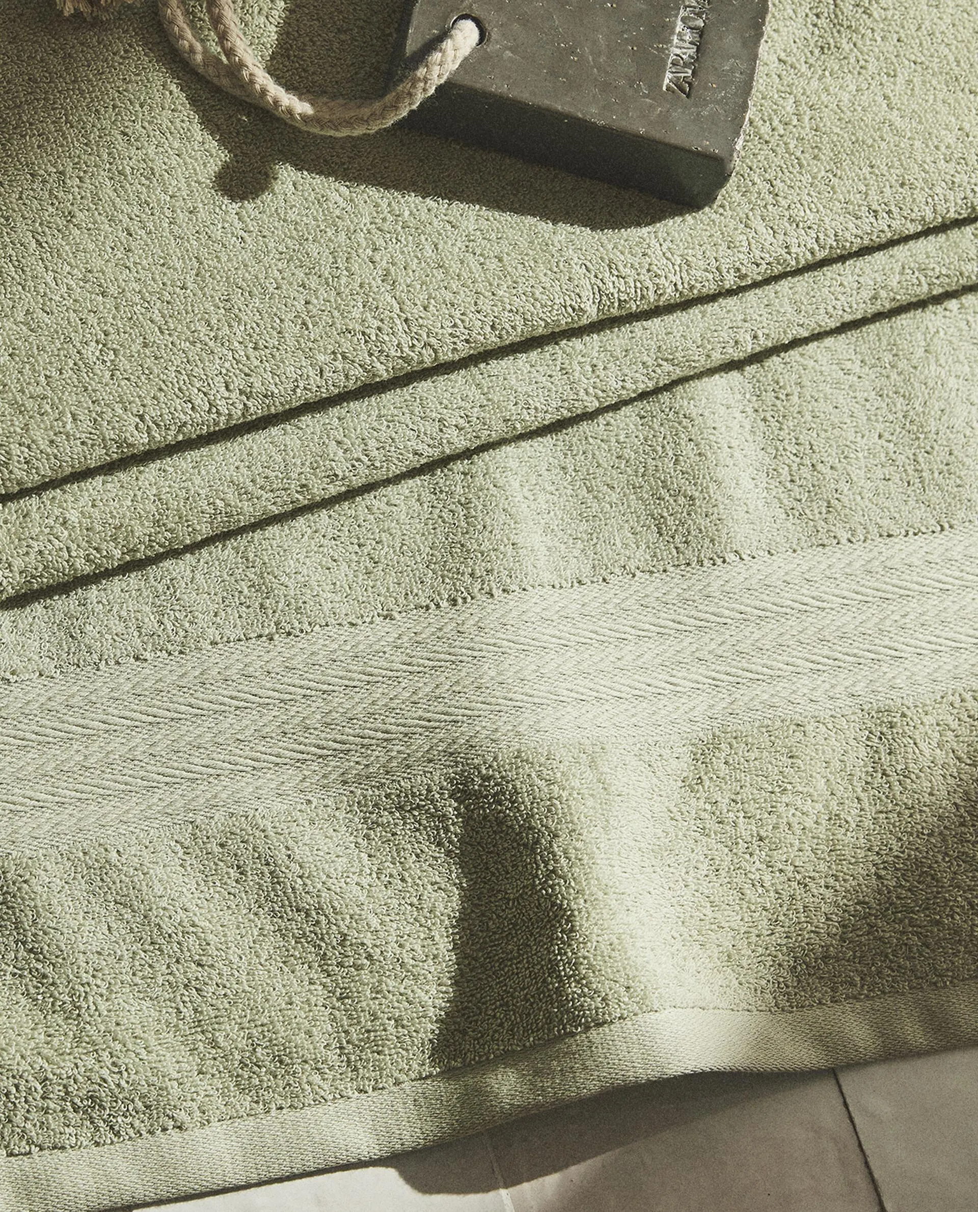 TOALLA ALGODÓN CENEFA