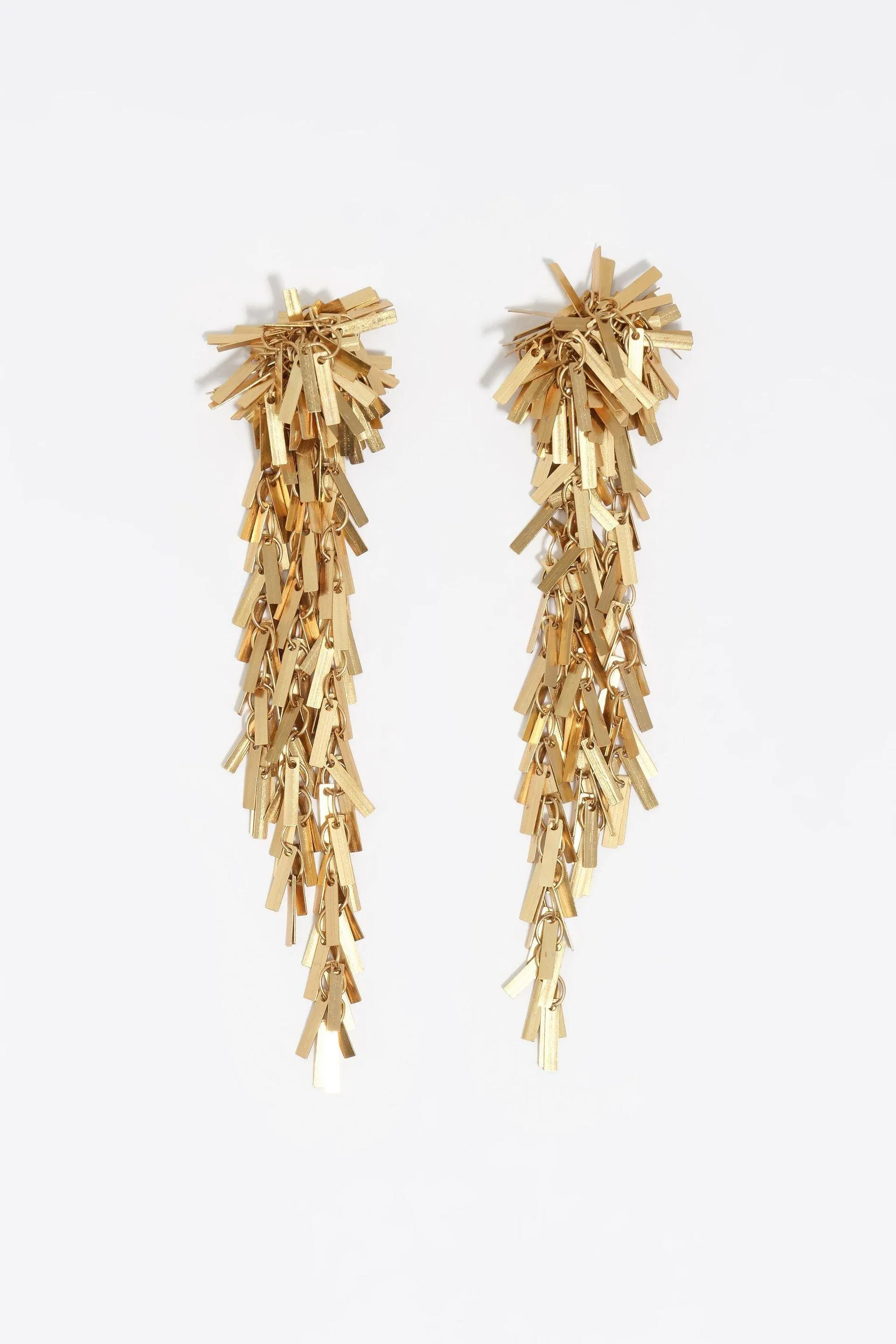 Pendientes cadena y flecos metal dorado envejecido