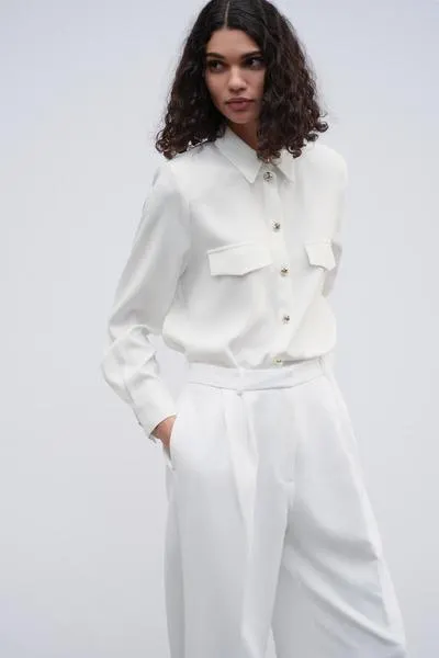 CAMISA CREPE HOMBRERAS