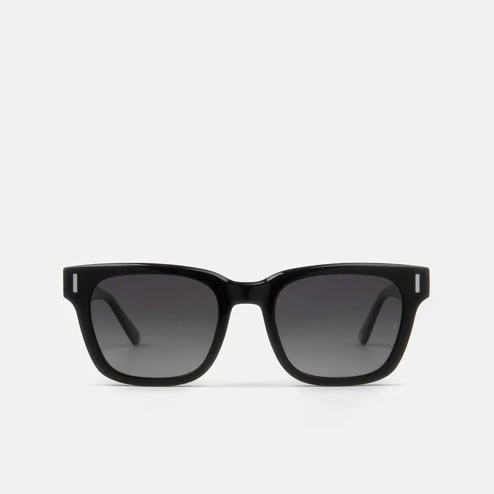 mó FRONT ROW PATRYK SUN