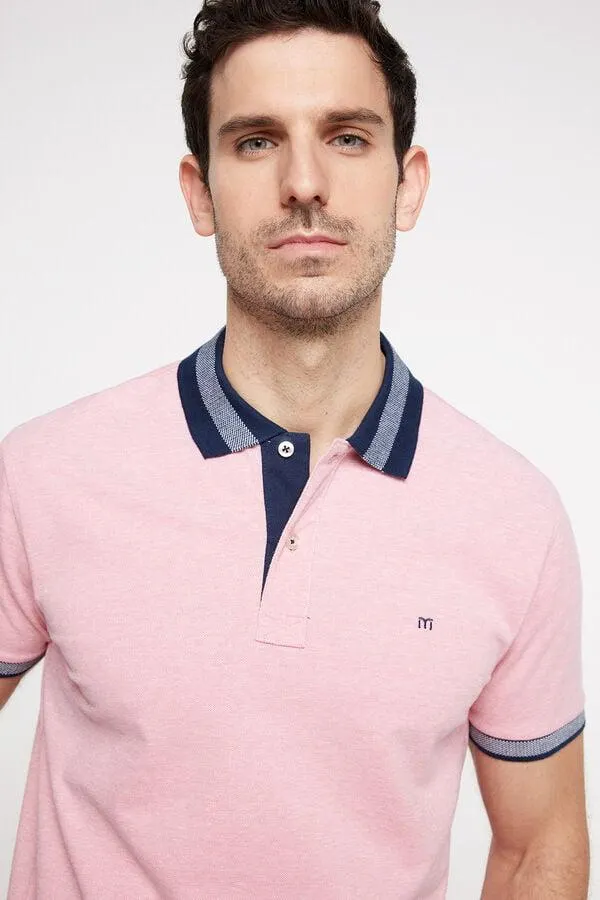 Polo de algodón en tejido bicolor.