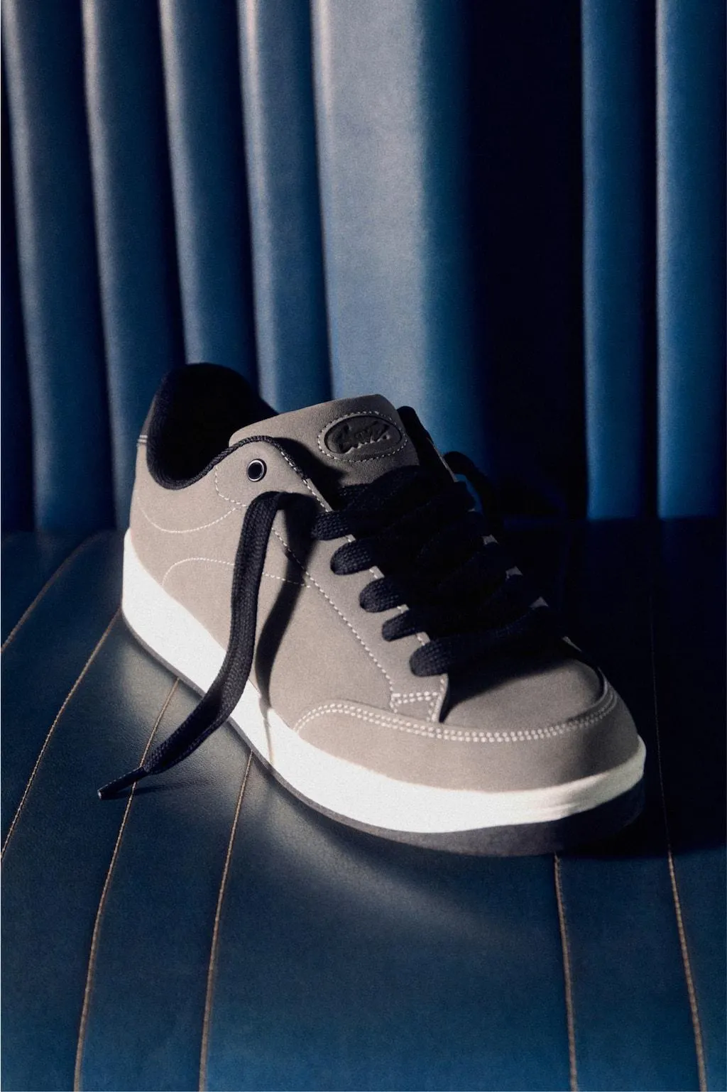 INTRODUCE TU NÚMERO DE TELÉFONO O E-MAIL