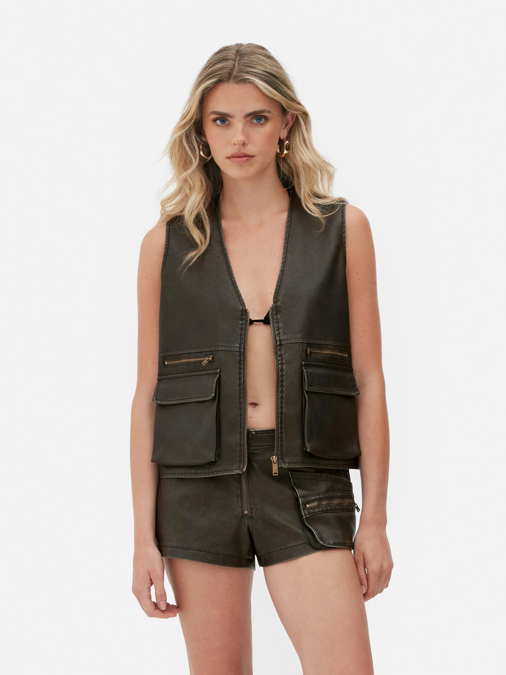 Gilet in pelle sintetica con zip Rita Ora