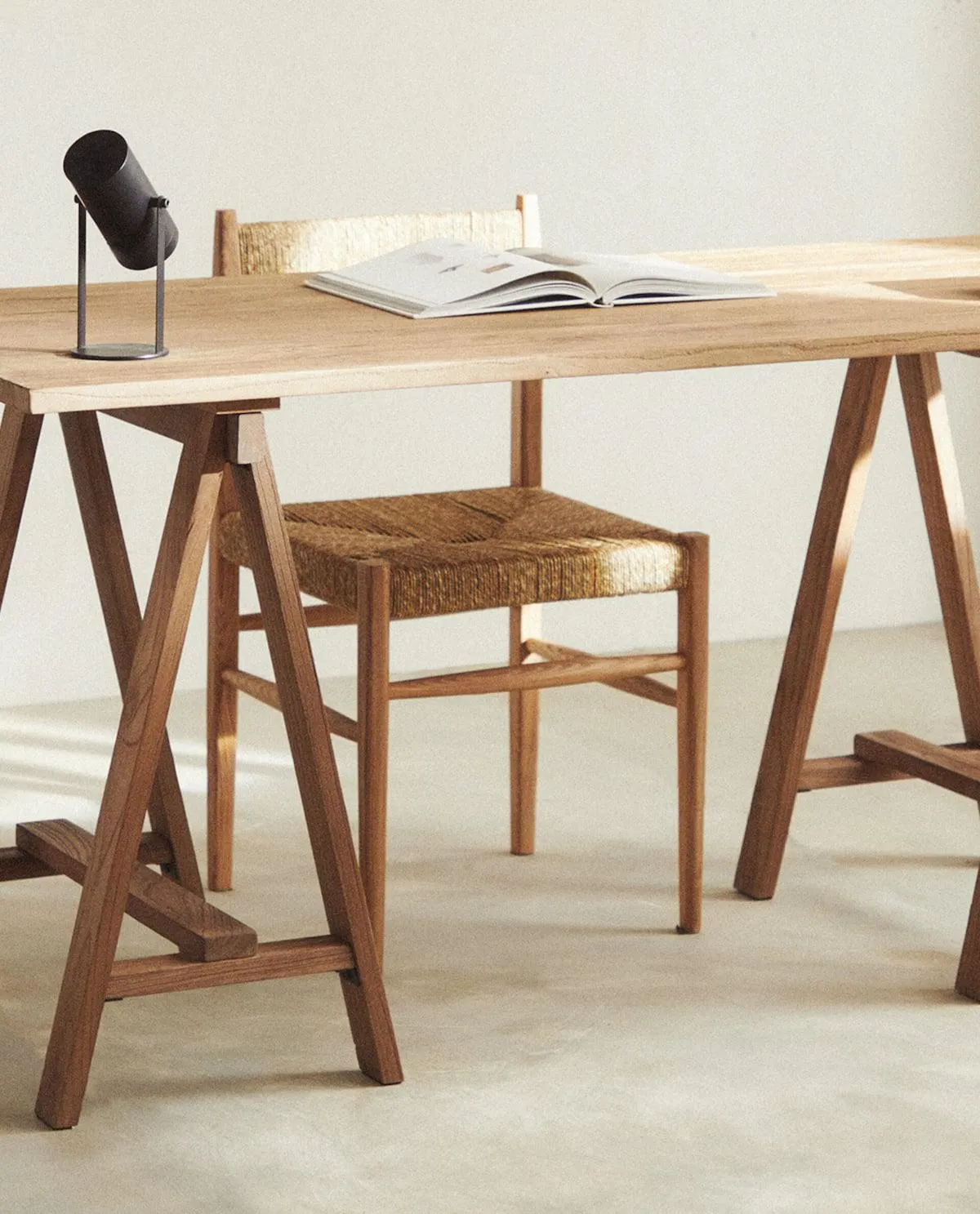 MESA CABALLETES MADERA