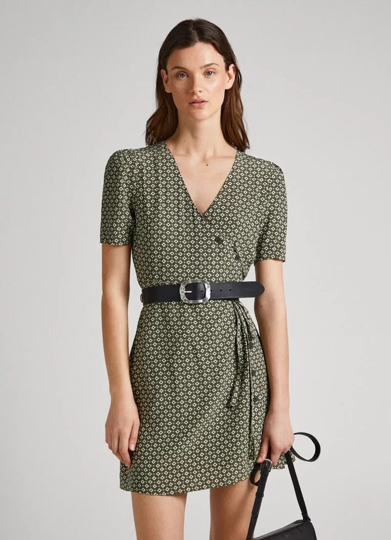 VESTIDO CORTO ESTAMPADO GEOMÉTRICO