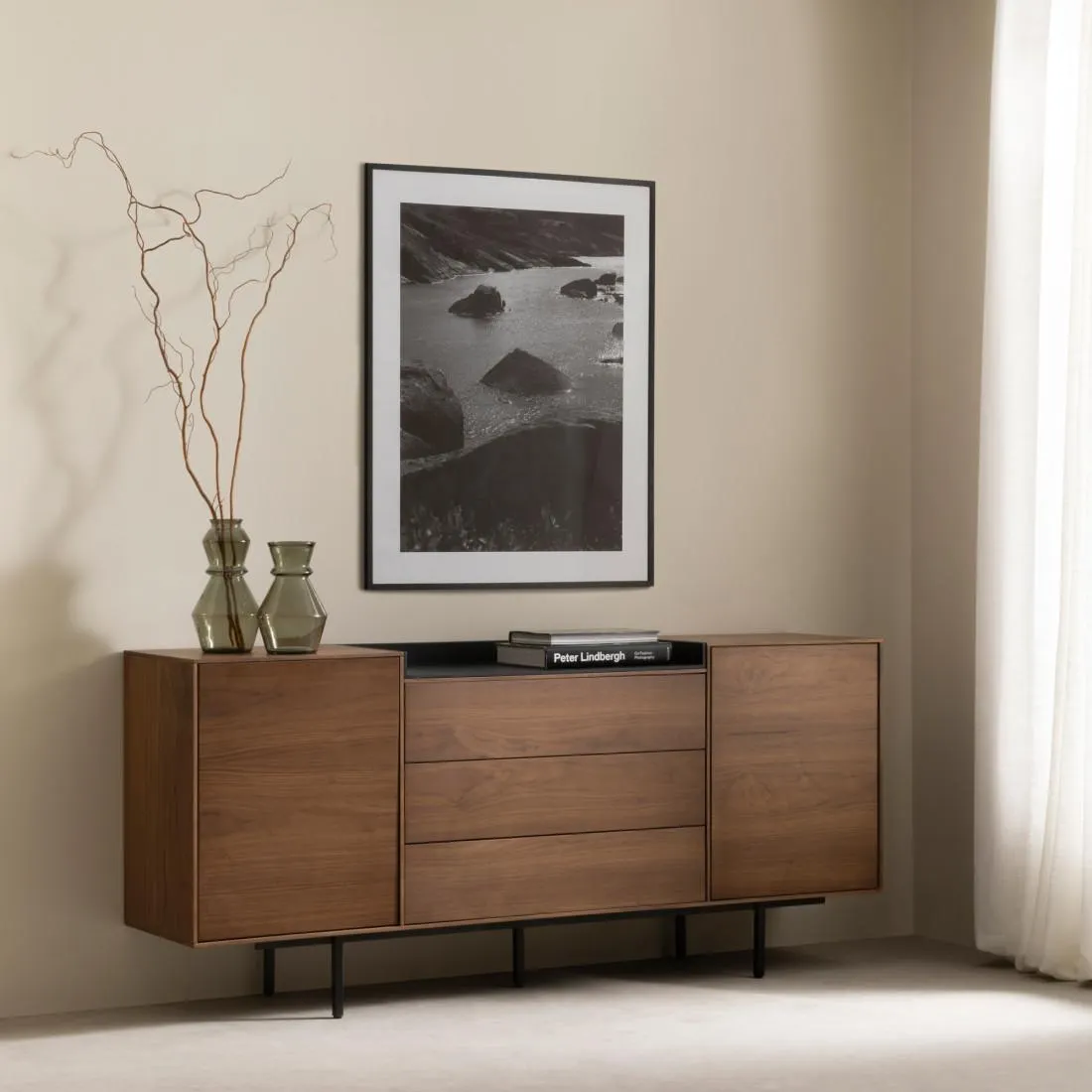 Aparador 180 de chapa de nogal