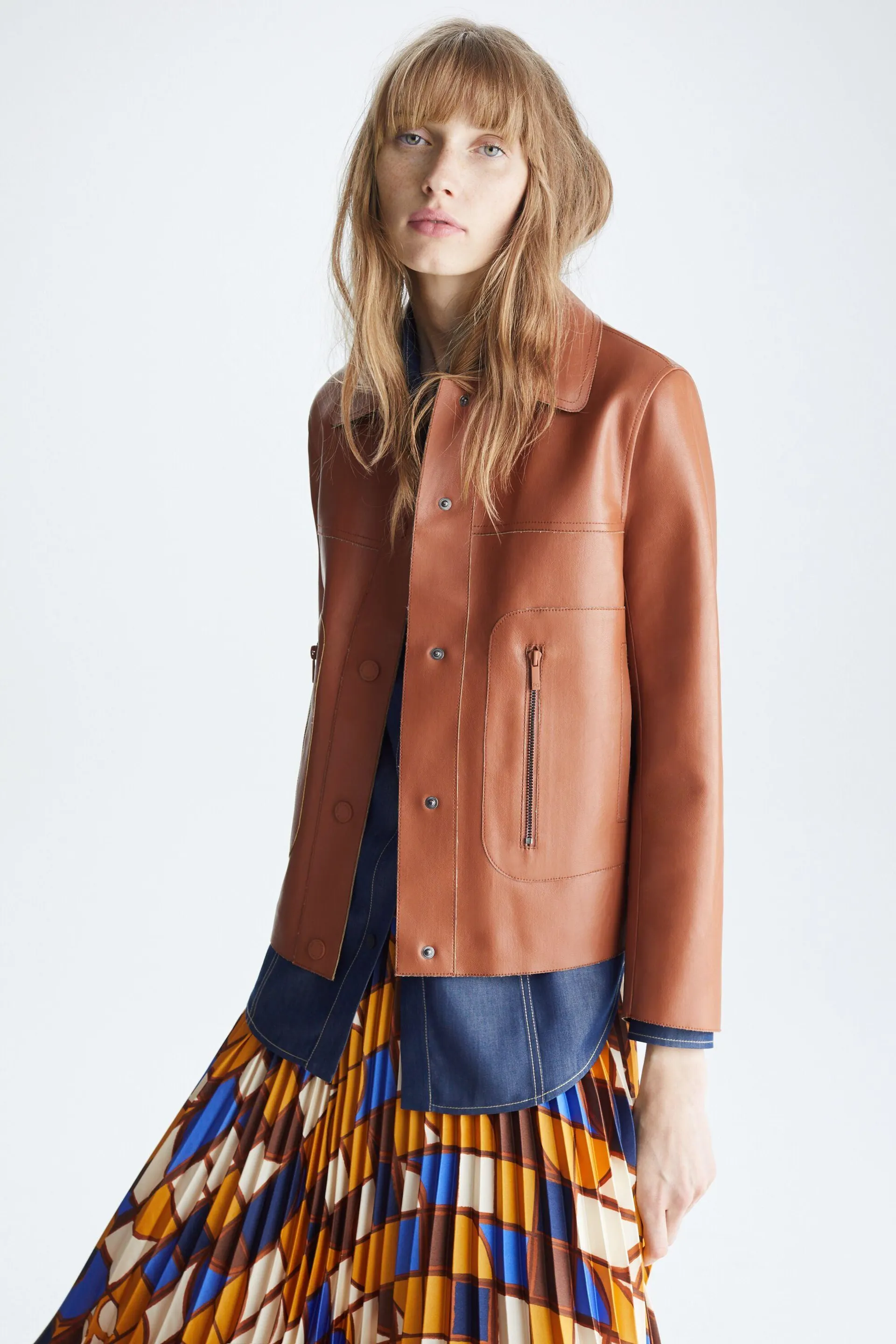 Chaqueta corta ecopiel