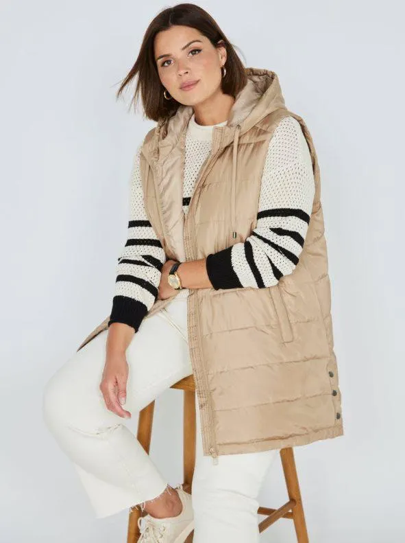 Chaleco largo acolchado con capucha