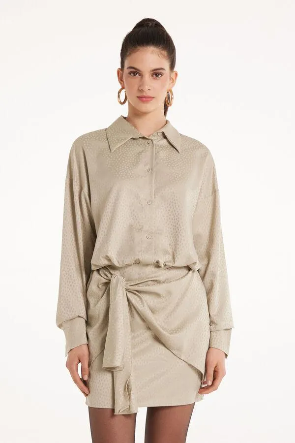 Vestido Corto de Manga Larga de Raso Jacquard