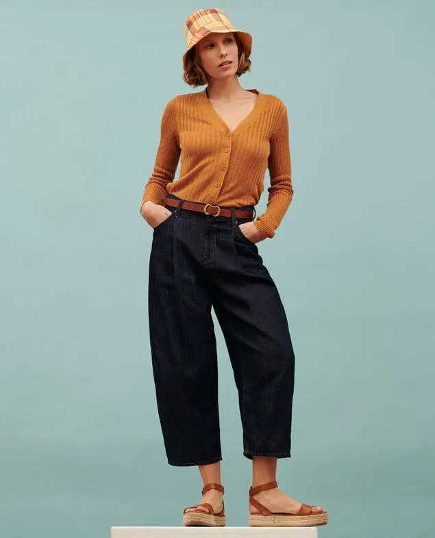 PEGGY - Pantalón carrot de tela denim