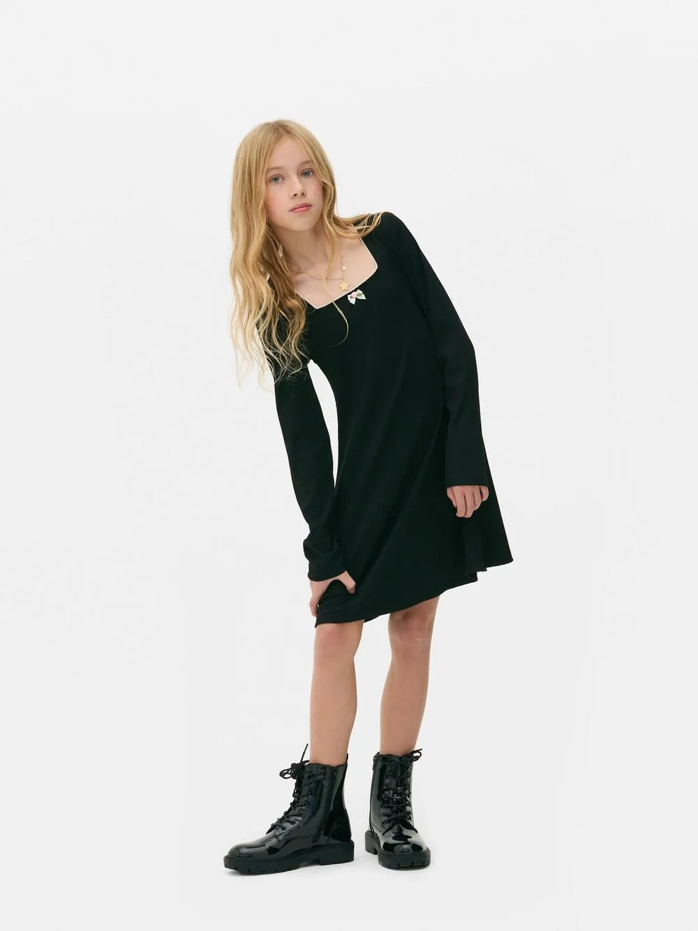 Jurk met strik en lange mouwen