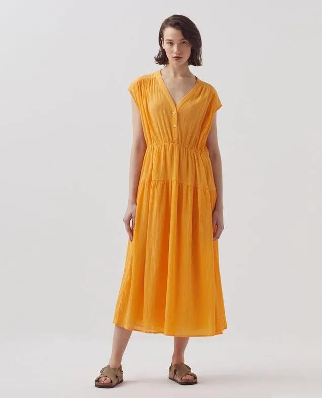 Vestido largo de algodón plisado artisan gold