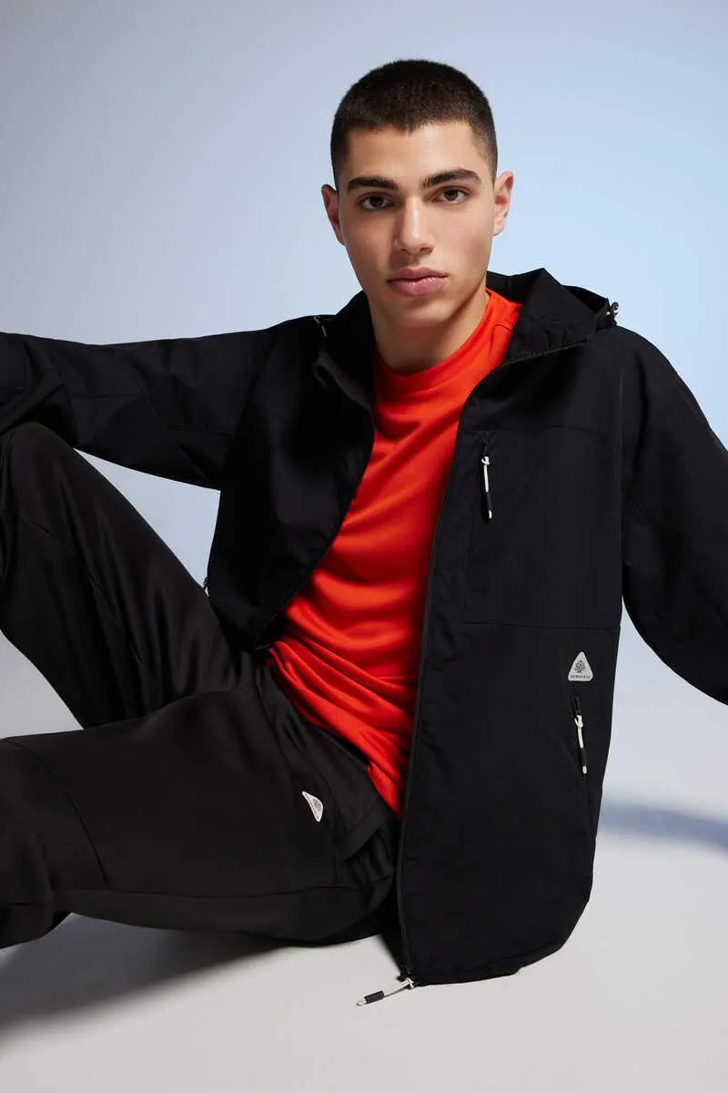 Chaqueta técnica ligera