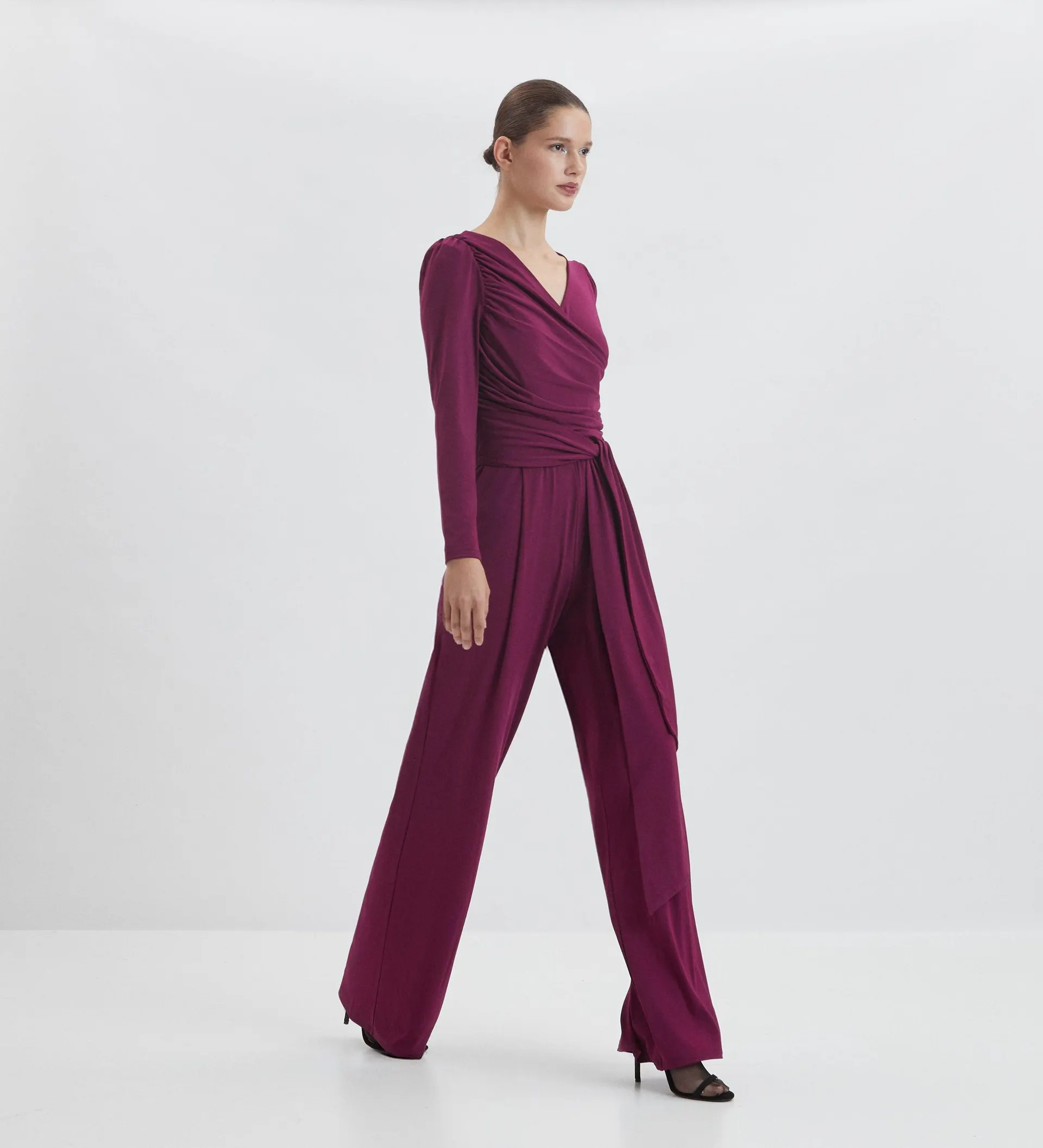 Mono manga larga palazzo