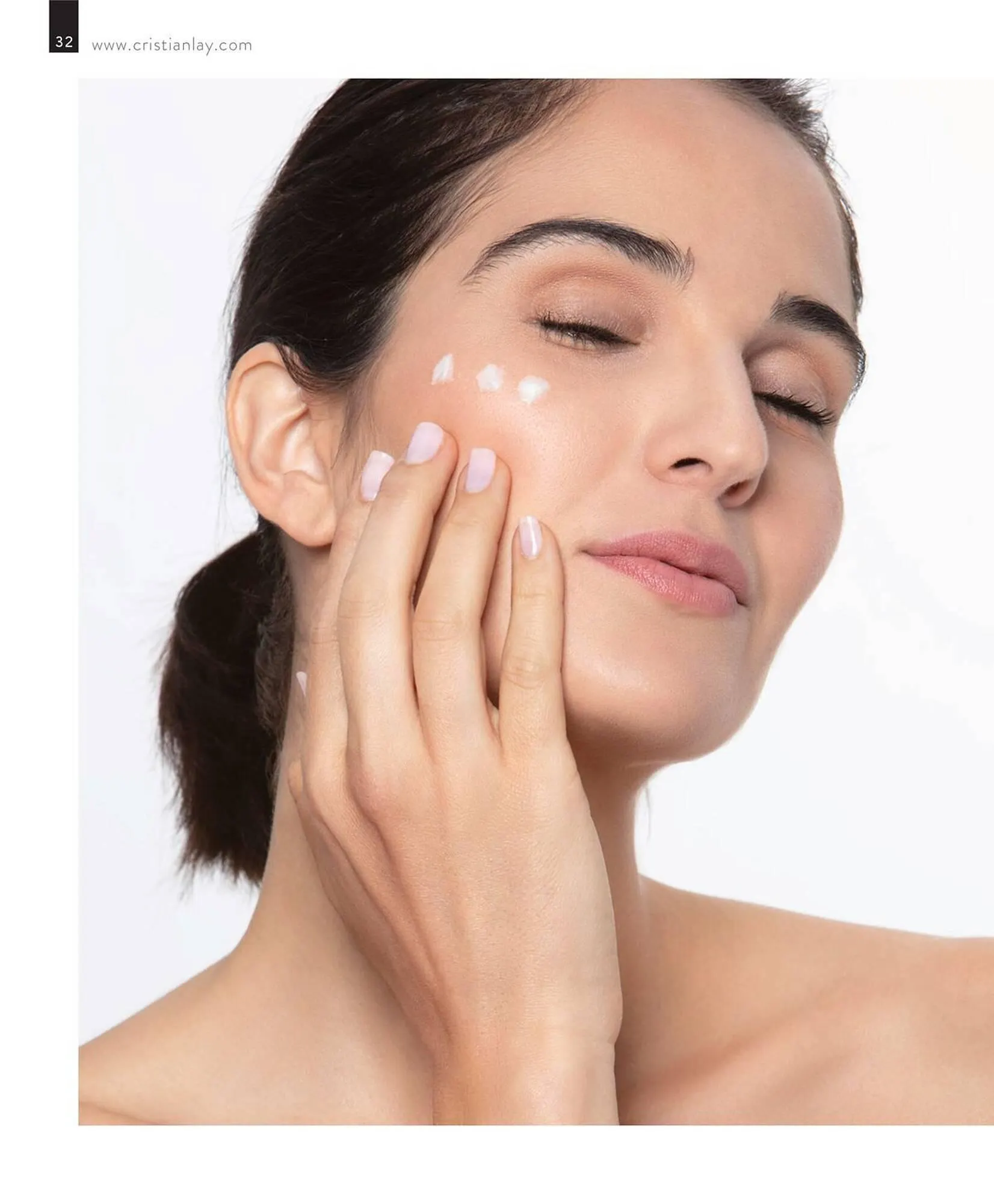 Catálogo de Cristian Lay Folleto 10 de agosto al 10 de octubre 2023 - Página 32