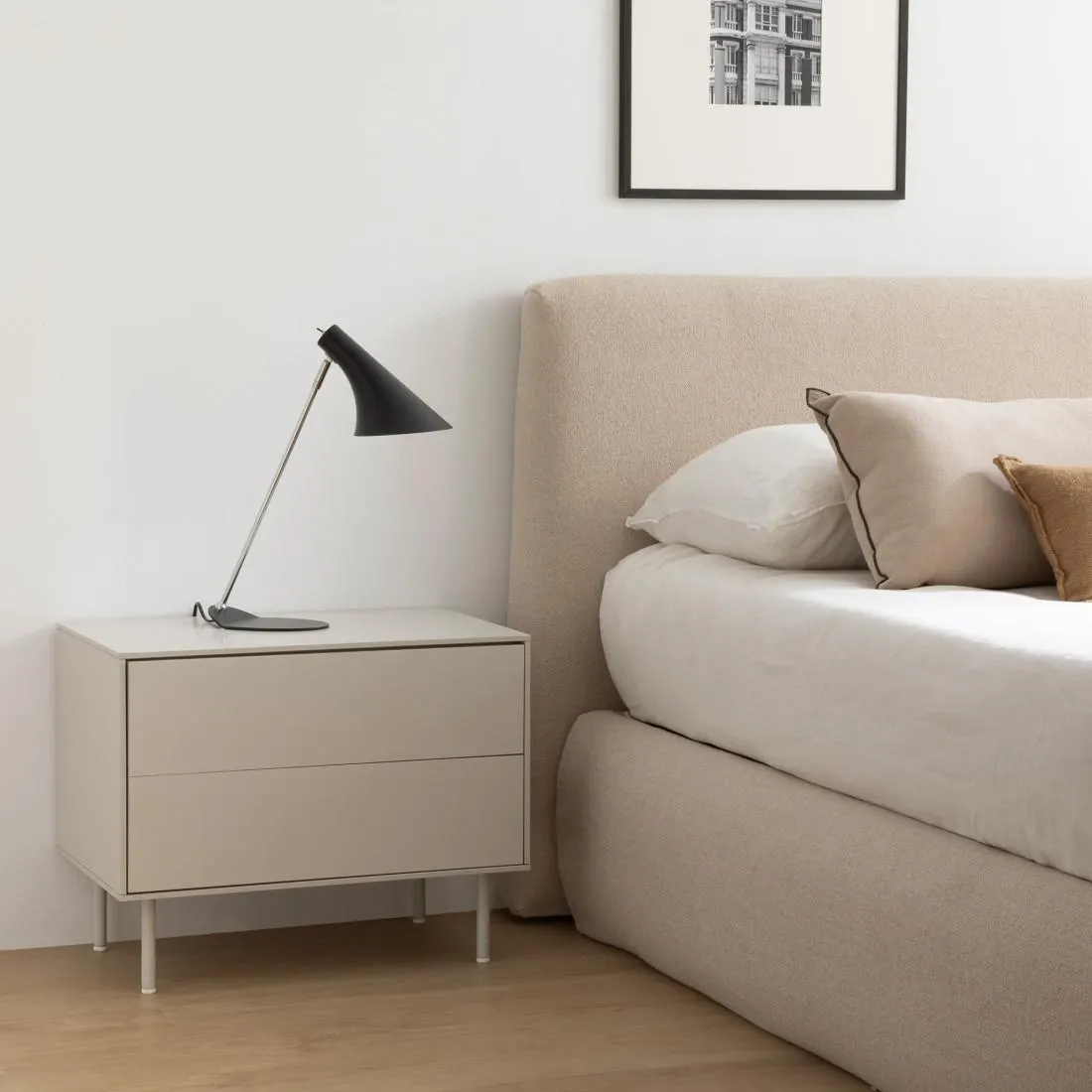 Mesita de noche tórtola 2 cajones