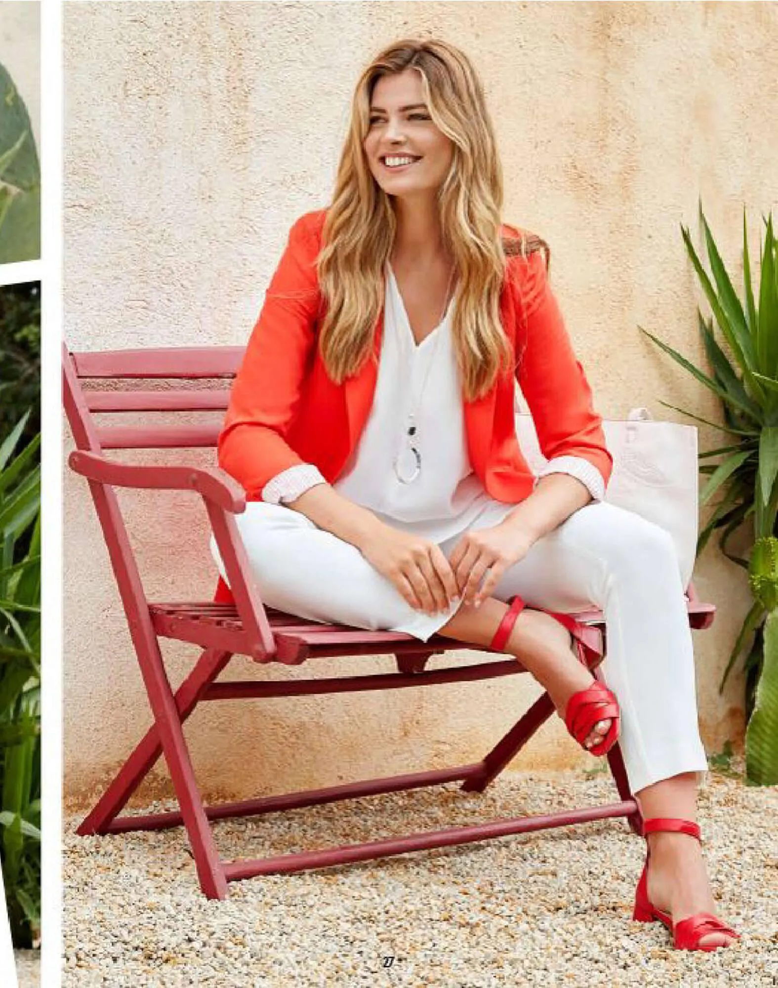 Catálogo de Folleto Punt Roma 17 de abril al 21 de julio 2023 - Página 27