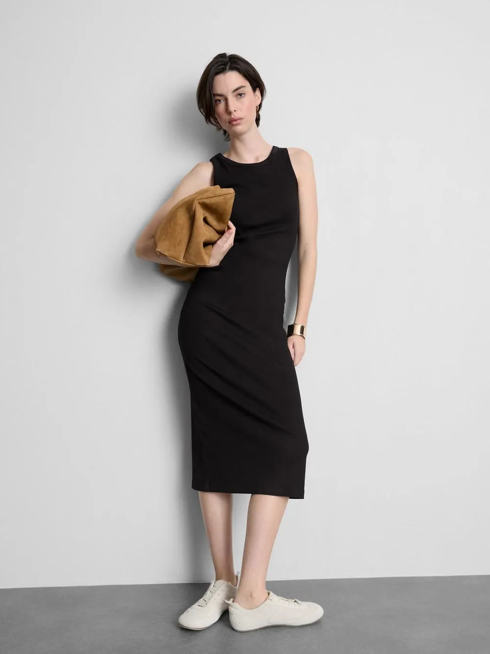 Vestido midi de canalé con sujetador incorporado